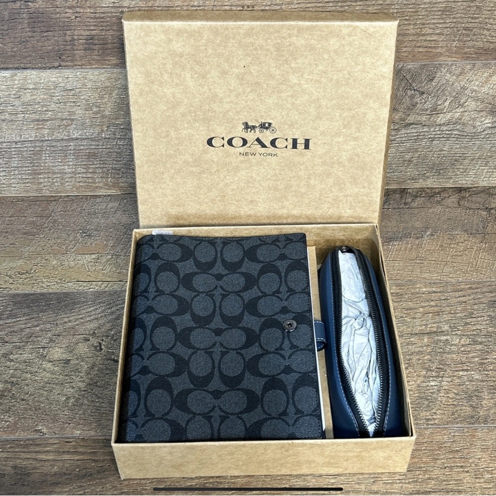 💙🖤💙 COACH BLACK SIGNATURE NOTEBOOK SET WITH BLUE PENCIL CASE 💙🖤💙